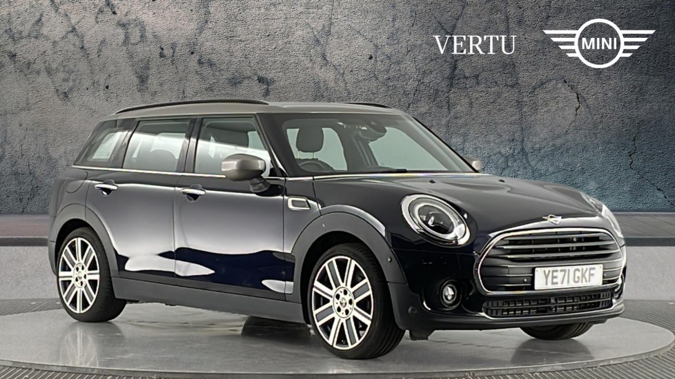 MINI Clubman 1.5 Cooper Exclusive 6dr Petrol Estate - Image 1