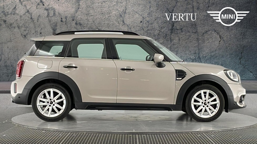 MINI Countryman 1.5 Cooper Sport 5dr Auto Petrol Hatchback - Image 3