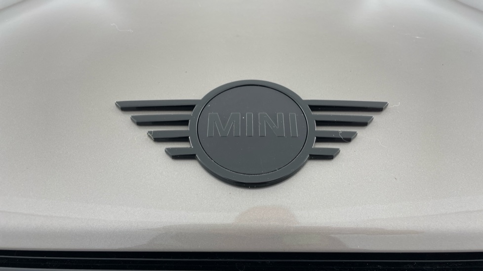 MINI Countryman 1.5 Cooper Sport 5dr Auto Petrol Hatchback - Image 24