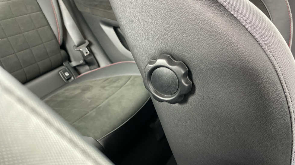 MINI Countryman 1.5 Cooper Sport 5dr Auto Petrol Hatchback - Image 54