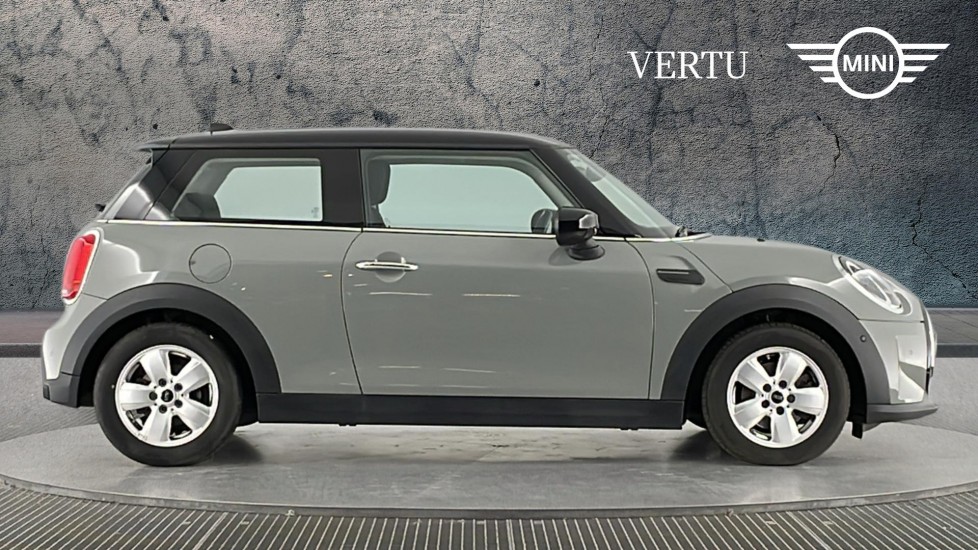 MINI Hatchback 1.5 Cooper Classic 3dr Auto Petrol Hatchback - Image 3