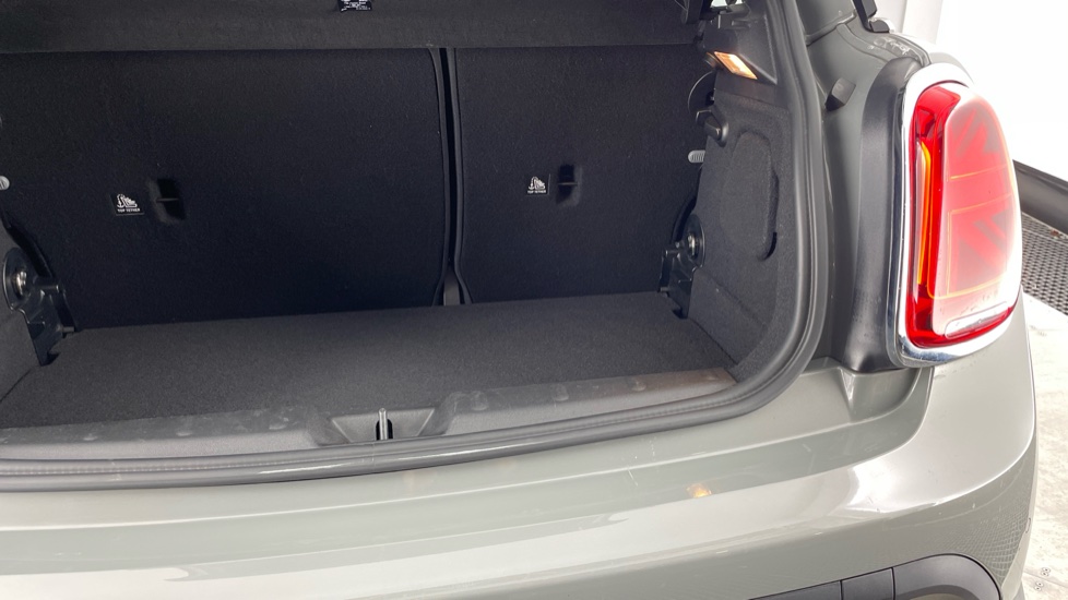 MINI Hatchback 1.5 Cooper Classic 3dr Auto Petrol Hatchback - Image 37
