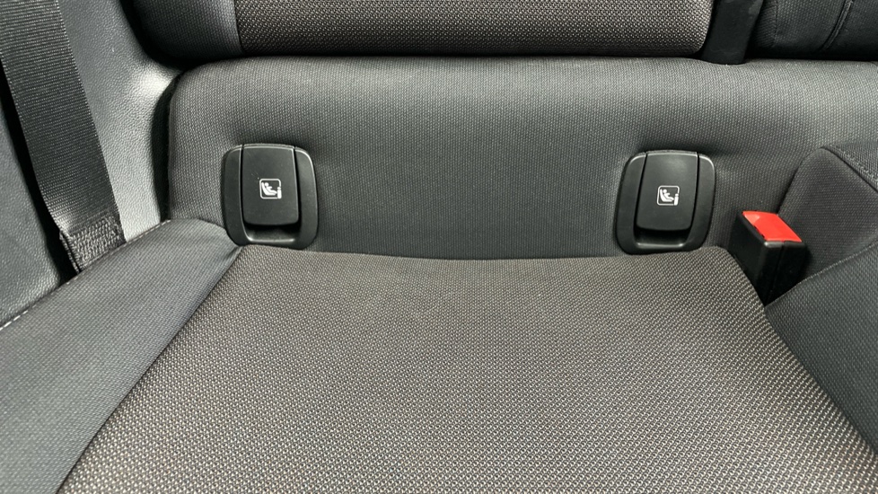 MINI Hatchback 1.5 Cooper Classic 3dr Auto Petrol Hatchback - Image 44