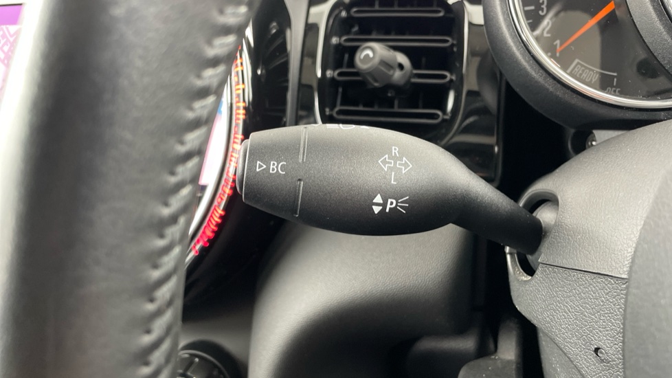 MINI Hatchback 1.5 Cooper Classic 3dr Auto Petrol Hatchback - Image 59