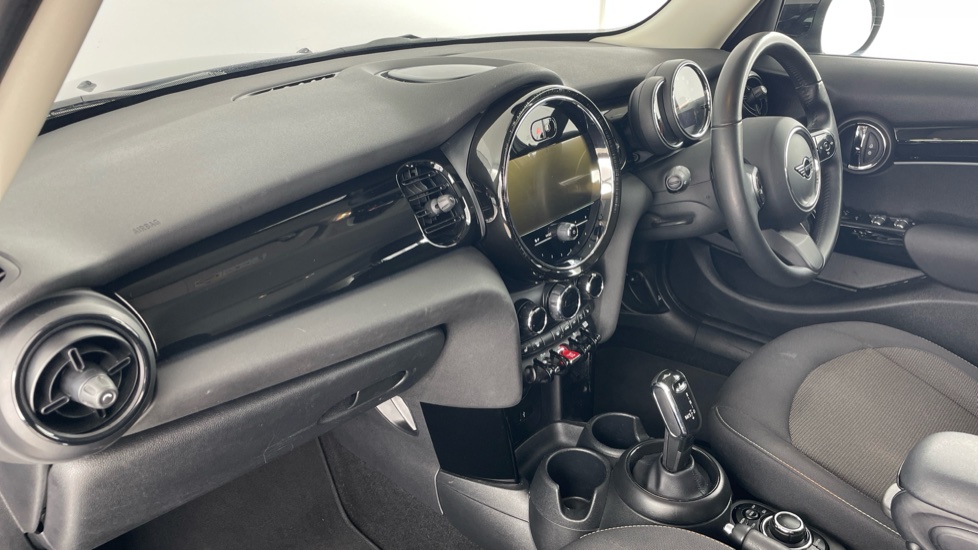 MINI Hatchback 1.5 Cooper Classic II 5dr Petrol Hatchback - Image 7