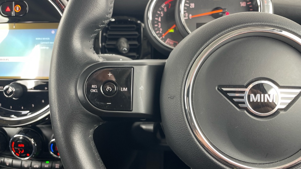 MINI Hatchback 1.5 Cooper Classic II 5dr Petrol Hatchback - Image 17
