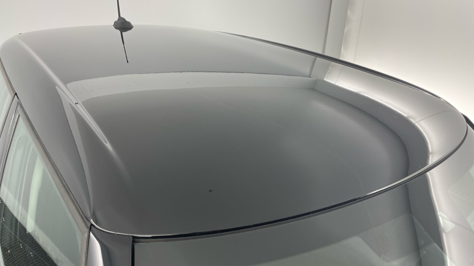 MINI Hatchback 1.5 Cooper Classic II 5dr Petrol Hatchback - Image 21