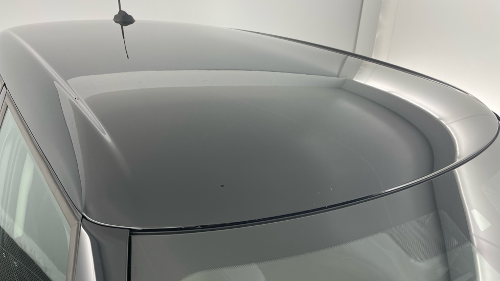 MINI Hatchback 1.5 Cooper Classic Premium 5dr Auto Petrol Hatchback - Image 21