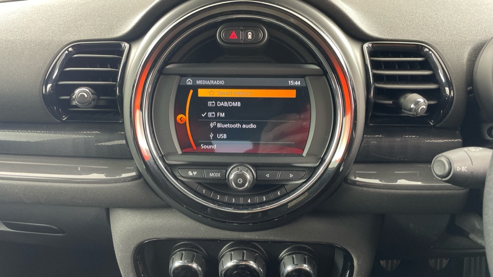 MINI Clubman 1.5 Cooper Sport 6dr Petrol Estate - Image 58