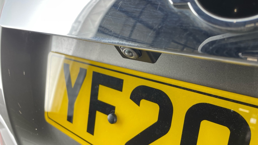 MINI Hatchback 1.5 Cooper Exclusive II 5dr Petrol Hatchback - Image 43