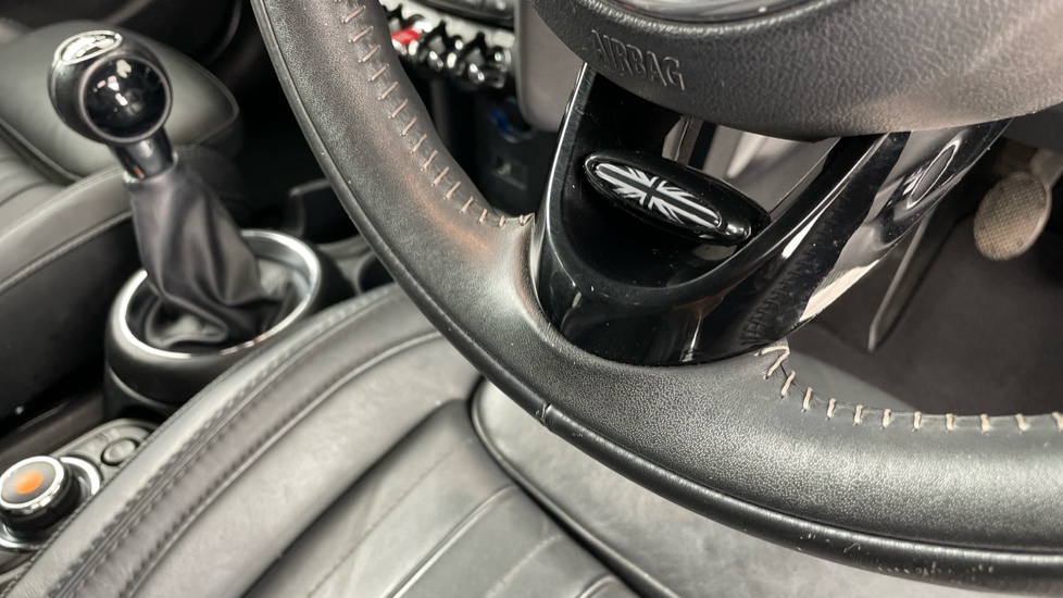 MINI Hatchback 1.5 Cooper Exclusive II 5dr Petrol Hatchback - Image 55