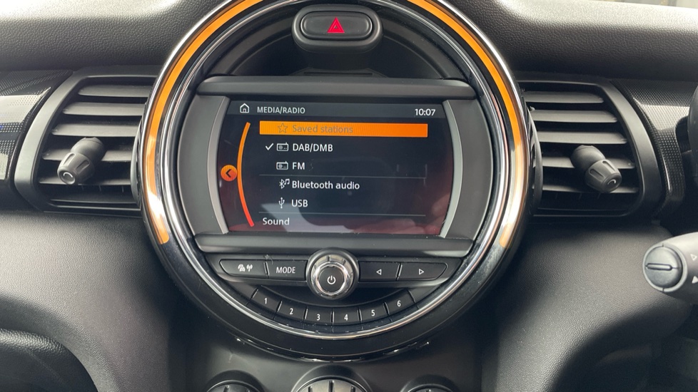 MINI Hatchback 1.5 Cooper Exclusive II 5dr Petrol Hatchback - Image 64