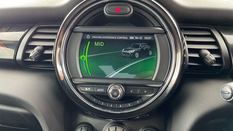 MINI Hatchback 1.5 Cooper Exclusive II 5dr Petrol Hatchback - Image 69