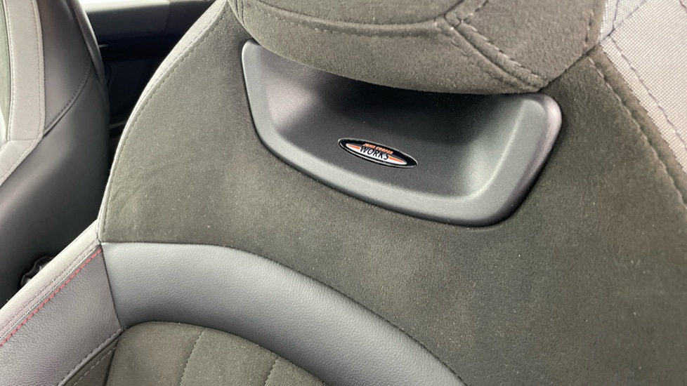 MINI Countryman 1.5 Cooper Sport 5dr Auto Petrol Hatchback - Image 28