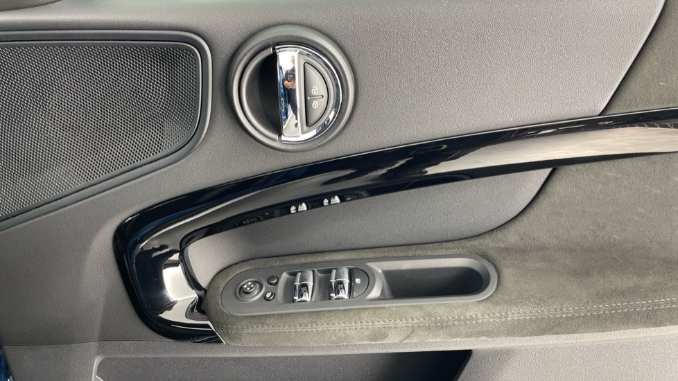 MINI Countryman 1.5 Cooper Sport 5dr Auto Petrol Hatchback - Image 51