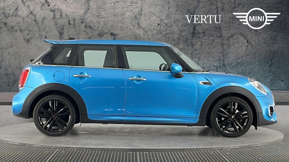 MINI Hatchback 1.5 Cooper II 5dr Petrol Hatchback - Image 3
