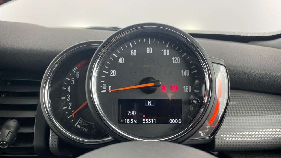 MINI Hatchback 1.5 Cooper II 5dr Petrol Hatchback - Image 9
