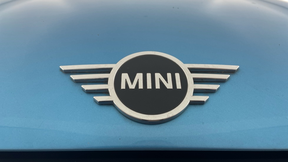MINI Hatchback 1.5 Cooper II 5dr Petrol Hatchback - Image 24