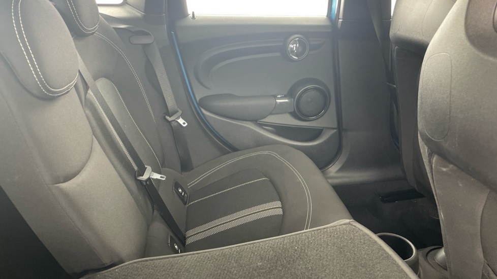 MINI Hatchback 1.5 Cooper II 5dr Petrol Hatchback - Image 45