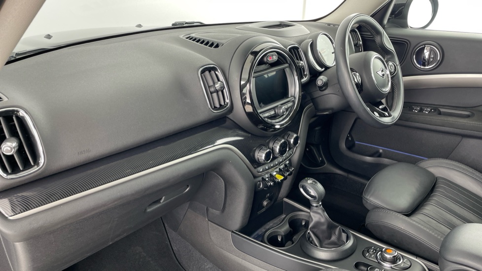 MINI Countryman 1.5 Cooper S E Exclusive ALL4 PHEV 5dr Auto Hatchback - Image 7