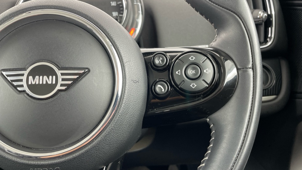 MINI Countryman 1.5 Cooper S E Exclusive ALL4 PHEV 5dr Auto Hatchback - Image 18