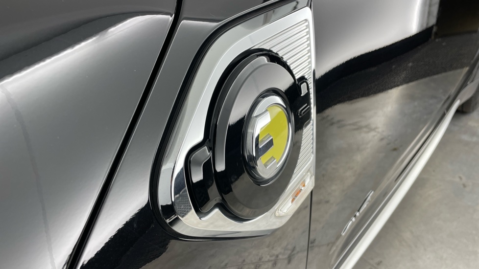 MINI Countryman 1.5 Cooper S E Exclusive ALL4 PHEV 5dr Auto Hatchback - Image 26