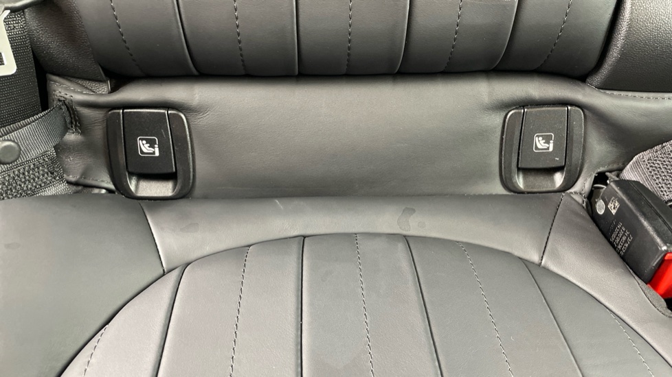 MINI Countryman 1.5 Cooper S E Exclusive ALL4 PHEV 5dr Auto Hatchback - Image 49