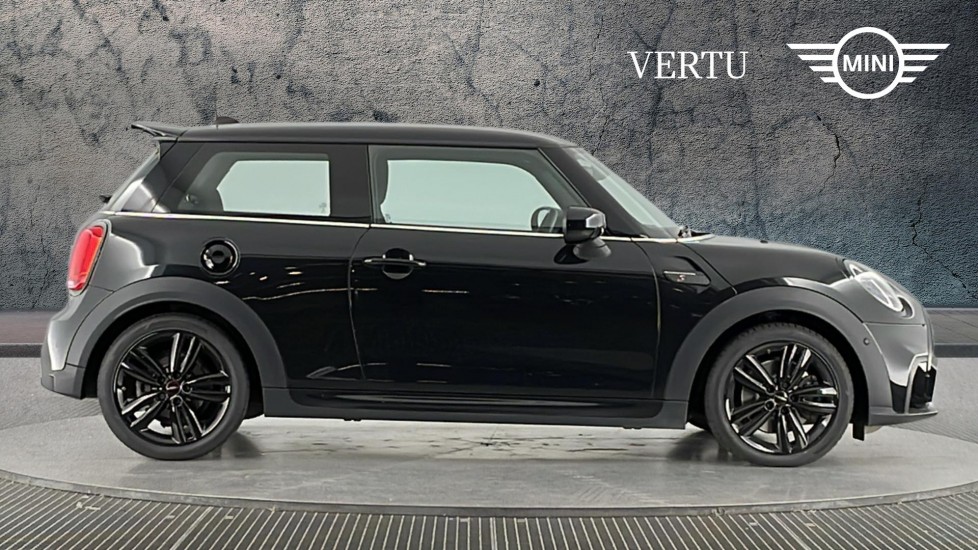 MINI Hatchback 2.0 Cooper S Sport 3dr Auto [Comfort Pack] Petrol Hatchback - Image 3