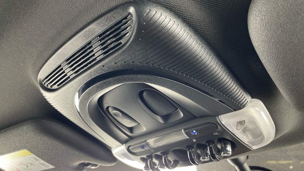 MINI Hatchback 2.0 Cooper S Sport 3dr Auto [Comfort Pack] Petrol Hatchback - Image 55