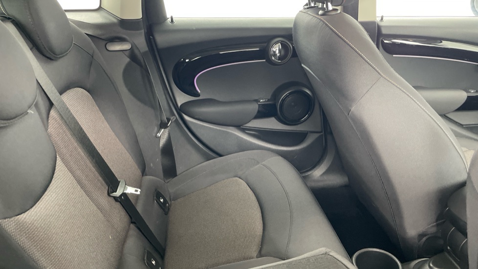 MINI Hatchback 1.5 Cooper Classic 5dr Auto Petrol Hatchback - Image 40