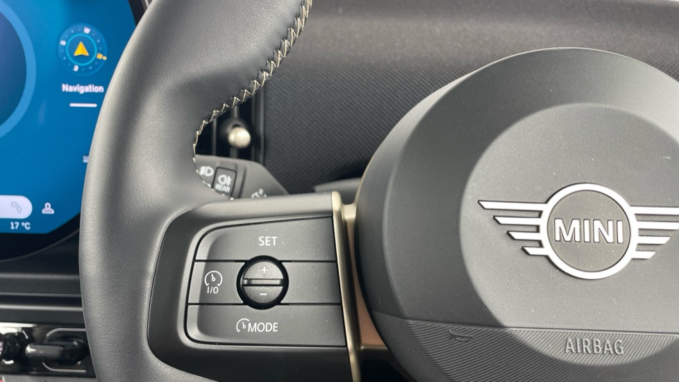 MINI Cooper 2.0 S Classic 3dr Auto Petrol Hatchback - Image 17