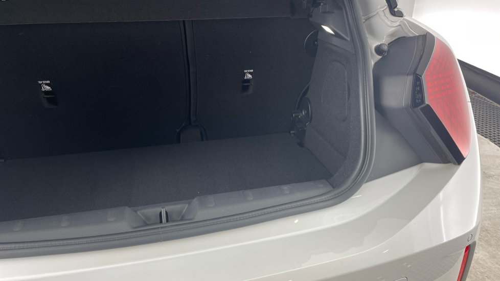 MINI Cooper 2.0 S Classic 3dr Auto Petrol Hatchback - Image 37