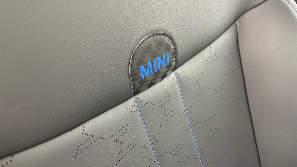 MINI Cooper 2.0 S Classic 3dr Auto Petrol Hatchback - Image 46