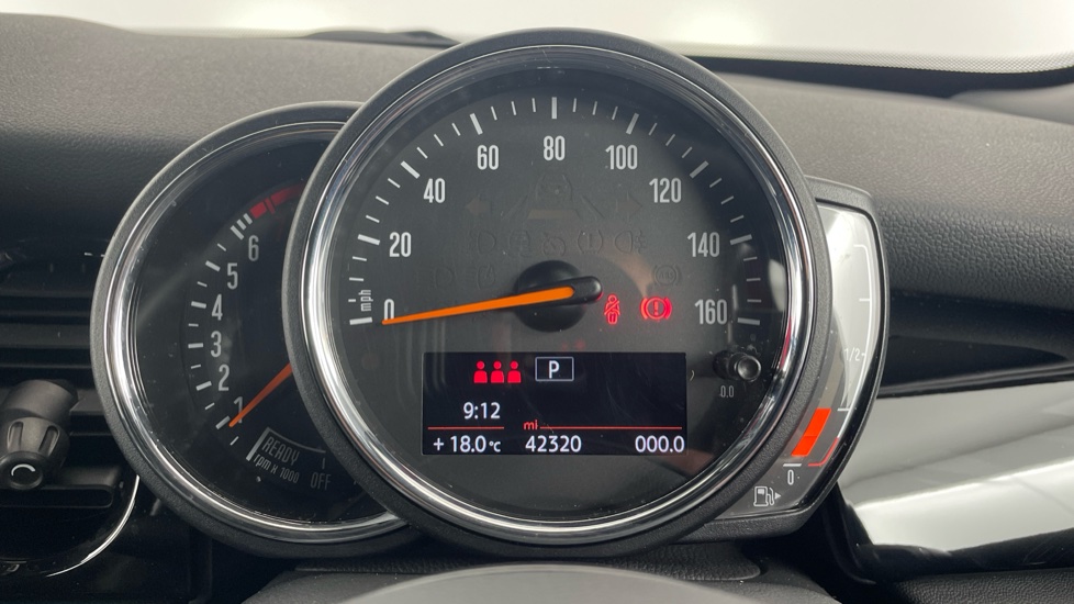 MINI Hatchback 2.0 Cooper S Sport 5dr Auto Petrol Hatchback - Image 9