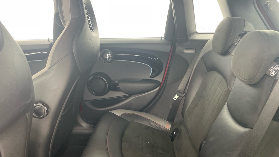 MINI Hatchback 2.0 Cooper S Sport 5dr Auto Petrol Hatchback - Image 12