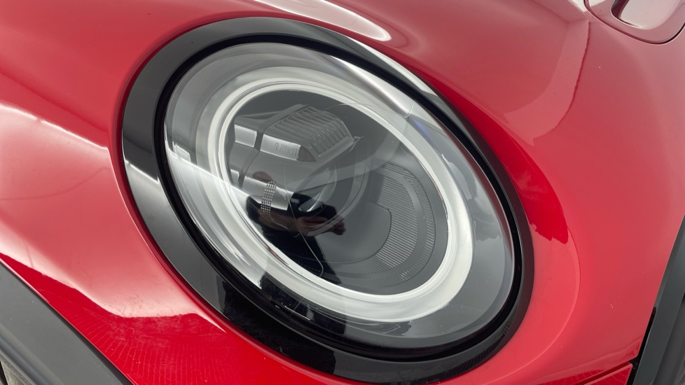 MINI Hatchback 2.0 Cooper S Sport 5dr Auto Petrol Hatchback - Image 23