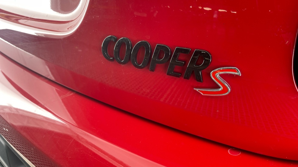 MINI Hatchback 2.0 Cooper S Sport 5dr Auto Petrol Hatchback - Image 43