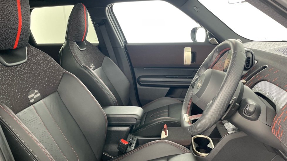 MINI Countryman 2.0 John Cooper Works ALL4 [Level 3] 5dr Auto Petrol Hatchback - Image 11