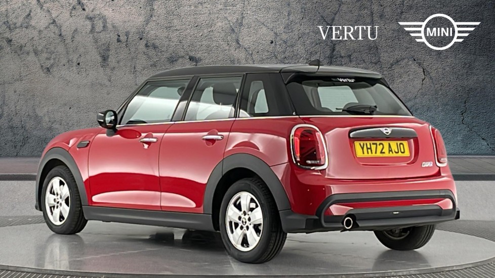 MINI Hatchback 1.5 Cooper Classic 5dr Auto Petrol Hatchback - Image 2