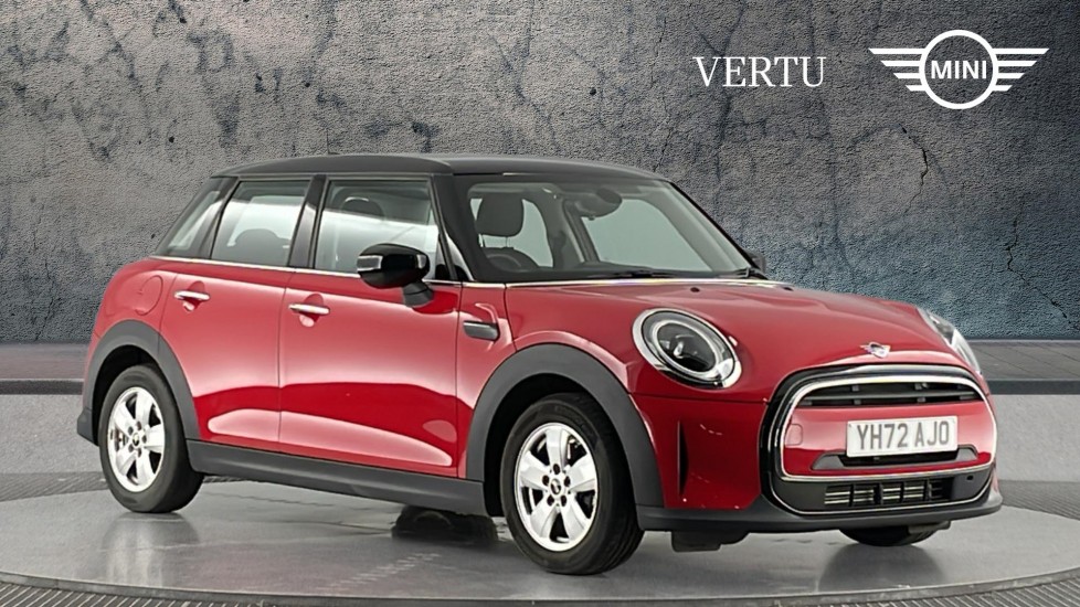 MINI Hatchback 1.5 Cooper Classic 5dr Auto Petrol Hatchback - Image 1