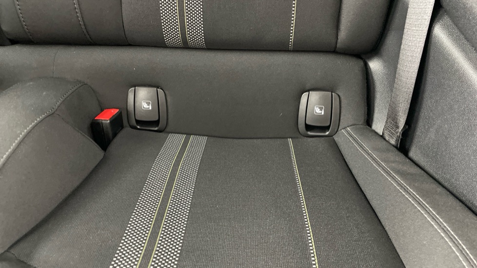 MINI Hatchback 1.5 Cooper Sport 3dr Auto Petrol Hatchback - Image 35