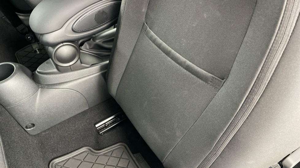 MINI Hatchback 1.5 Cooper Sport 3dr Auto Petrol Hatchback - Image 47