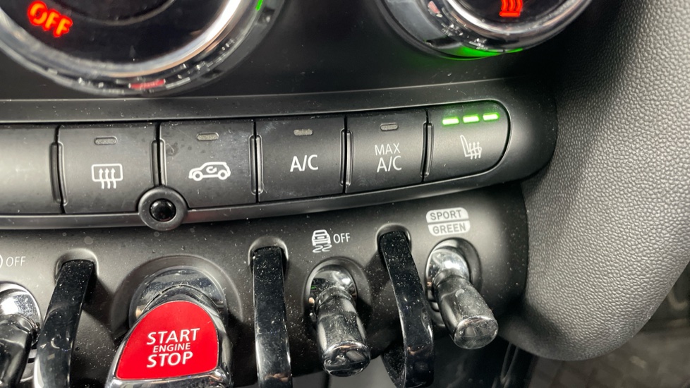 MINI Hatchback 1.5 Cooper Sport 3dr Auto Petrol Hatchback - Image 59