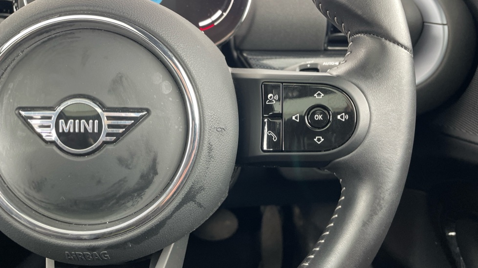MINI Clubman 1.5 Cooper Exclusive Premium 6dr Auto Petrol Estate - Image 18