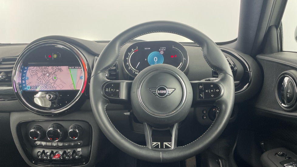 MINI Clubman 1.5 Cooper Exclusive Premium 6dr Auto Petrol Estate - Image 5