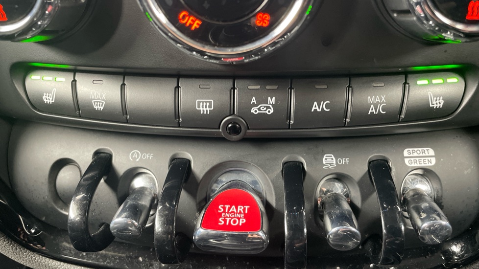 MINI Clubman 1.5 Cooper Exclusive Premium 6dr Auto Petrol Estate - Image 62
