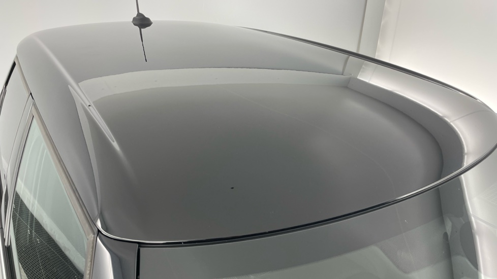MINI Hatchback 1.5 Cooper Exclusive 5dr Auto [Comfort/Nav Pack] Petrol Hatchback - Image 21