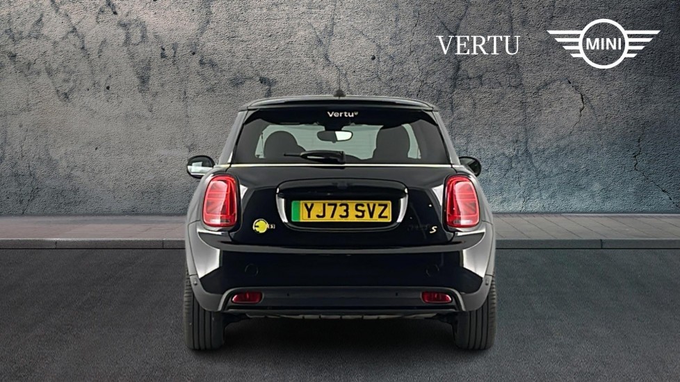 MINI Hatchback 135kW Cooper S Level 3 33kWh 3dr Auto Electric Hatchback - Image 15