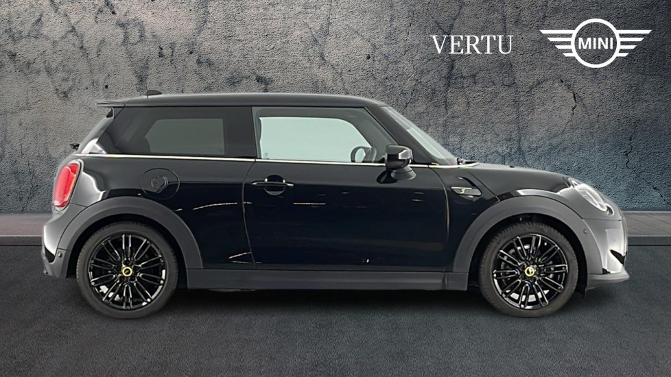 MINI Hatchback 135kW Cooper S Level 3 33kWh 3dr Auto Electric Hatchback - Image 3