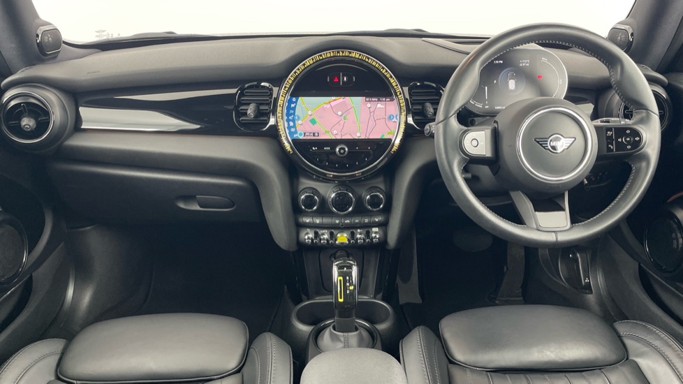 MINI Hatchback 135kW Cooper S Level 3 33kWh 3dr Auto Electric Hatchback - Image 4